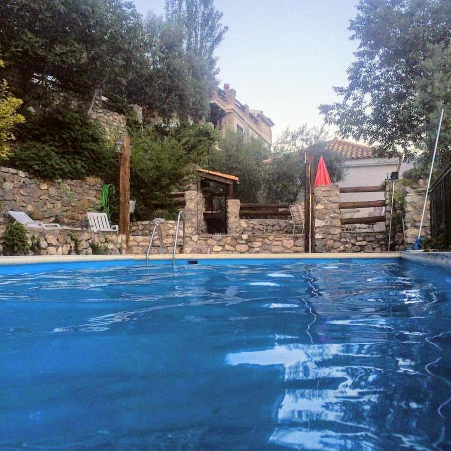 منزل الضيف غويخار سييرا  في Cortijo La Solana المظهر الخارجي الصورة